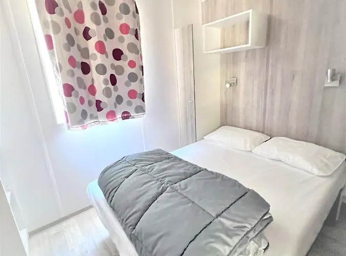 Les Ilots D'or 营地 维琪奥港