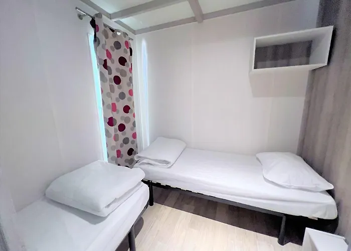 Les Ilots D'or 营地