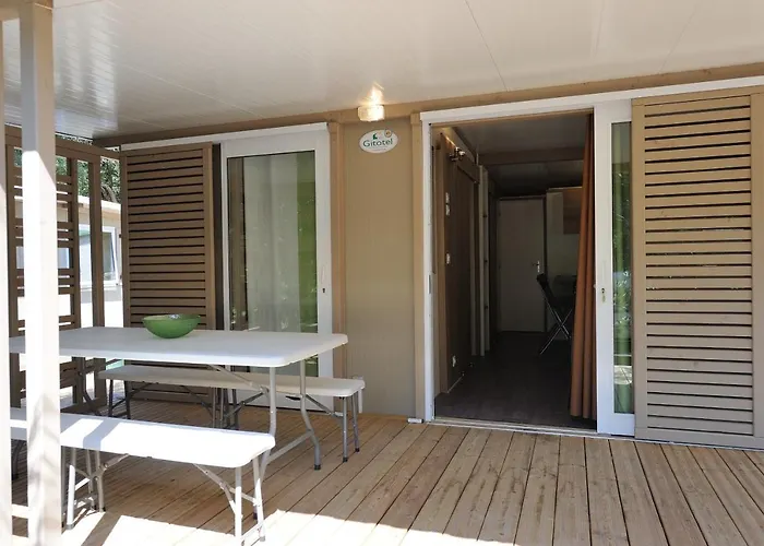 Les Ilots D'or 营地 3*