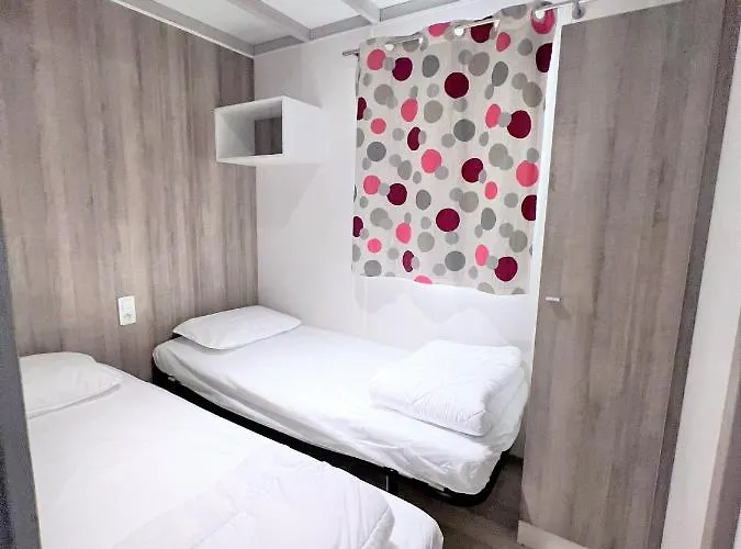 Les Ilots D'or 维琪奥港