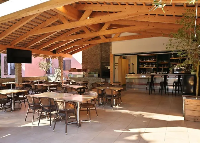 Les Ilots D'or 维琪奥港