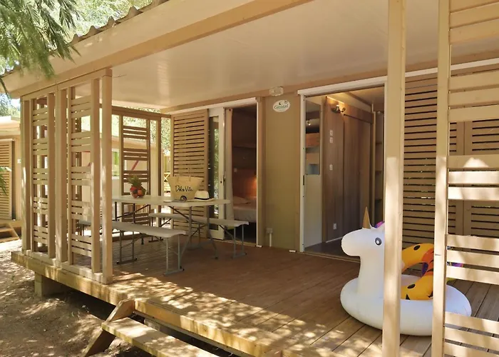 Les Ilots D'or 3* 维琪奥港