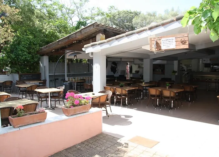 Les Ilots D'or 营地 3*